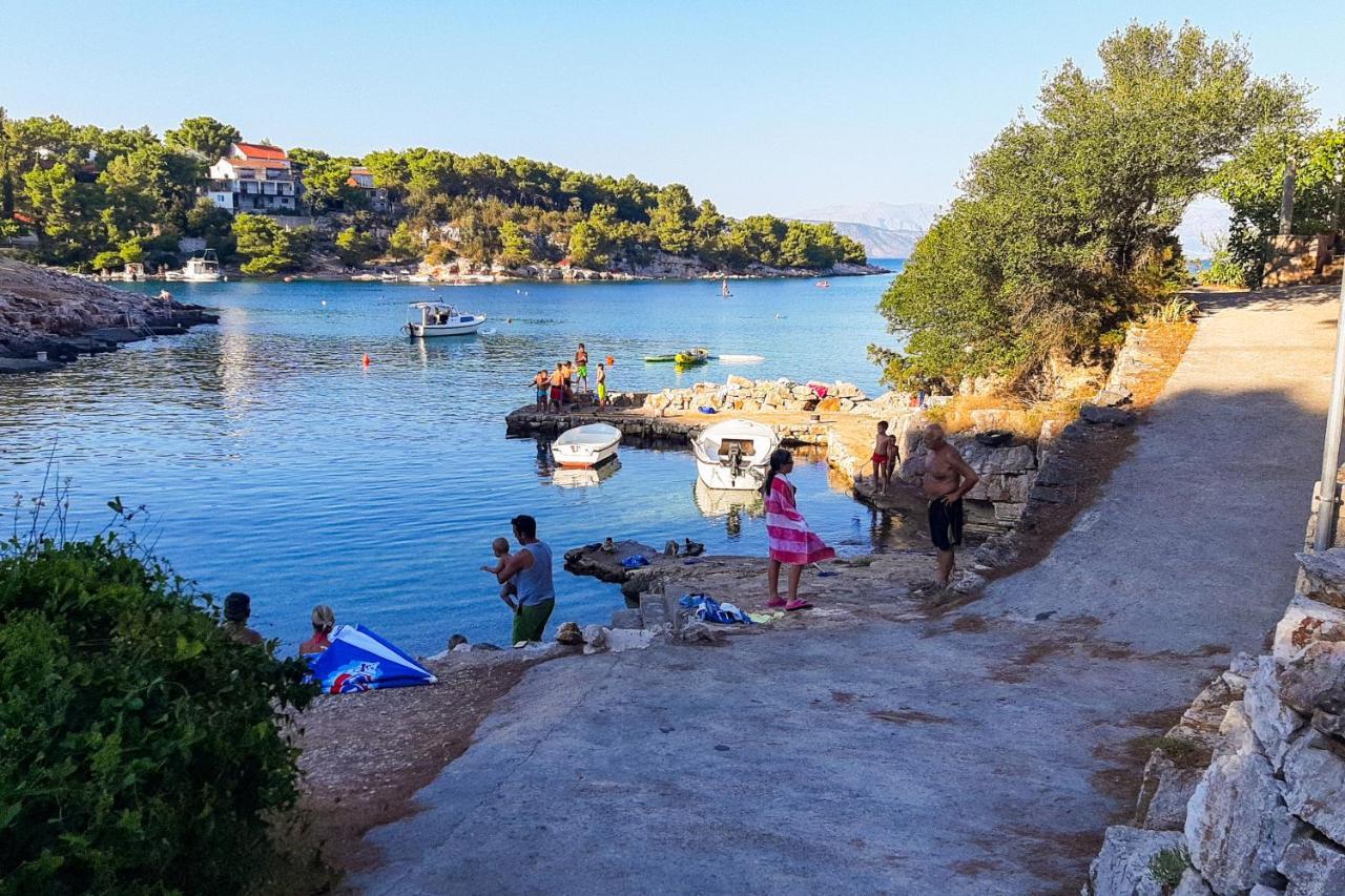 Apartments By The Sea Basina, Hvar - 5699 Vrbanj Extérieur photo